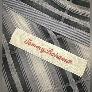 Men’s long sleeve Tommy Bahama button down